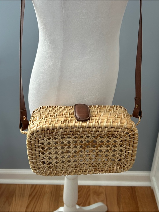 J. Crew Factory Handbags - J. Crew Factory Woven Crossbody Bag Natural Rattan Vegetable Fiber BQ263